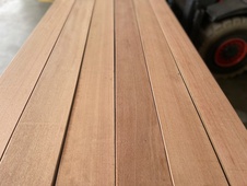 Kapur decking