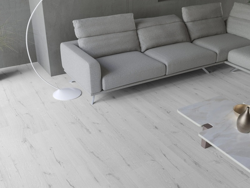 Oak Arctic, vinyl flooring Next Step 34 Standard with underlay